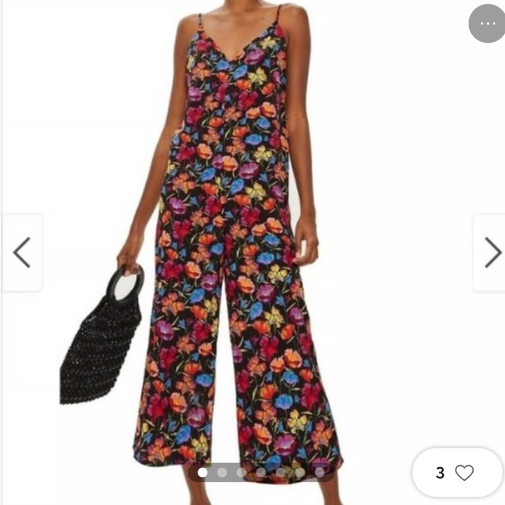TopShop Floral Strappy V-neck Crop Jumpsuit- size 6- like new